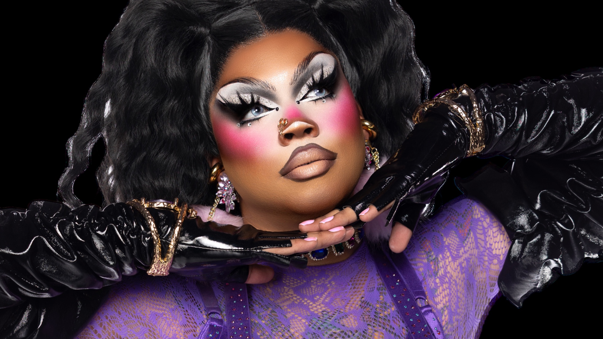 Drunktext Takes the Crown at Drag Royale Season 2