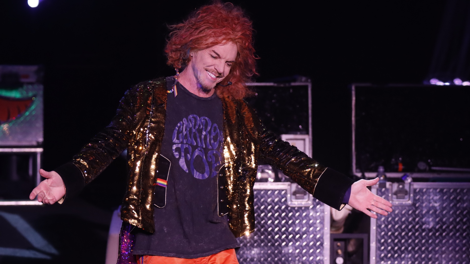 Carrot Top Returns to the Stage