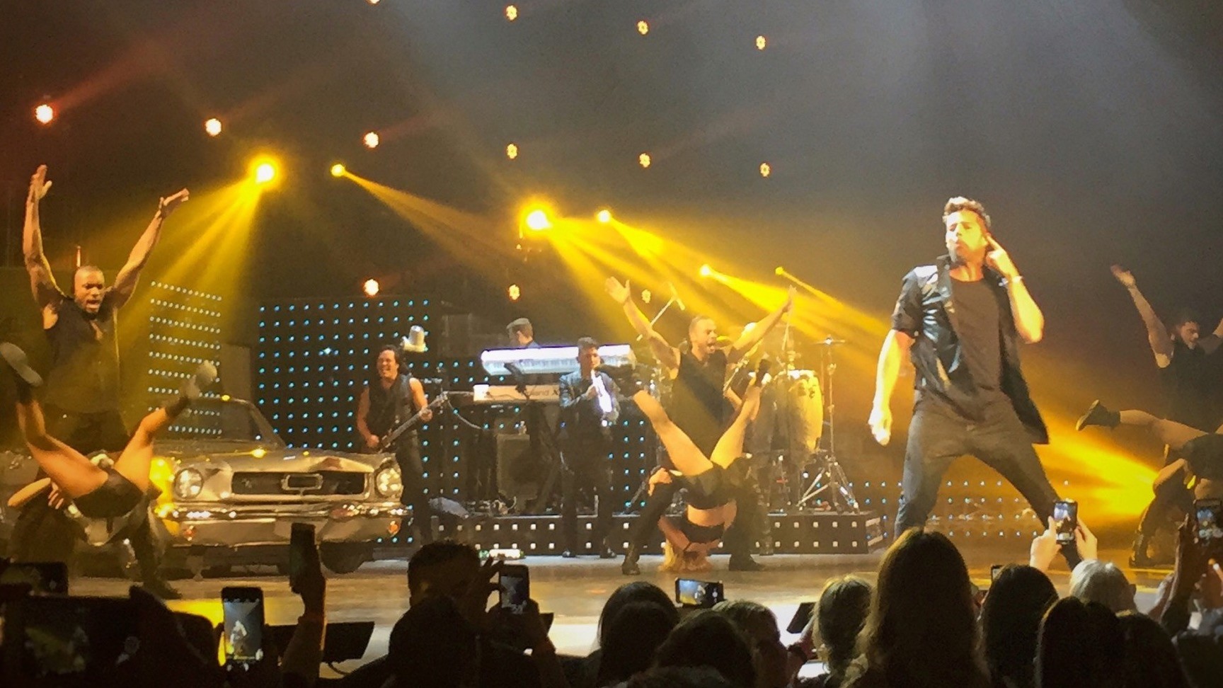 A Look into Ricky Martin’s 2015 One World Tour