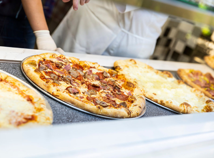 The Arturo’s Village Pizza